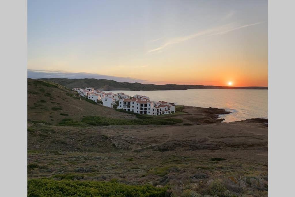 Miravent Terraza Y Jardin Frente Al Mar Menorca Διαμέρισμα Fornells  Εξωτερικό φωτογραφία